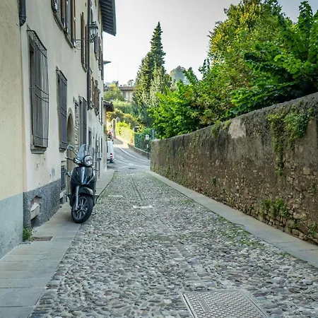 Splendida Vista Su Citta Alta Apartment